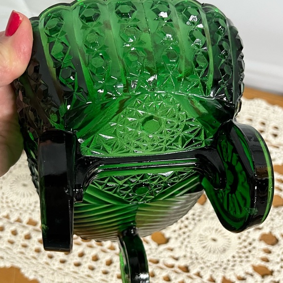 Vintage Dk Green Basket Glass Candy Dish - Picture 3 of 9
